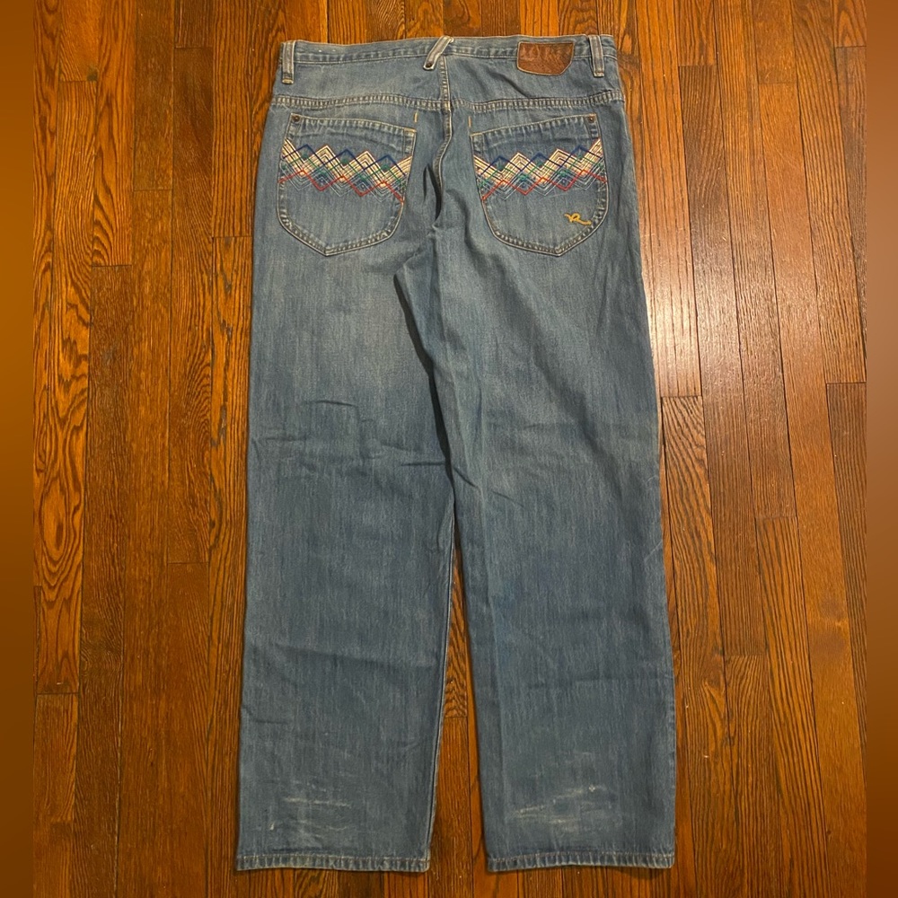 Vintage y2k baggy rocawear jeans from the 2000s.
